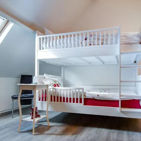 In Tatil Evi Koekelare